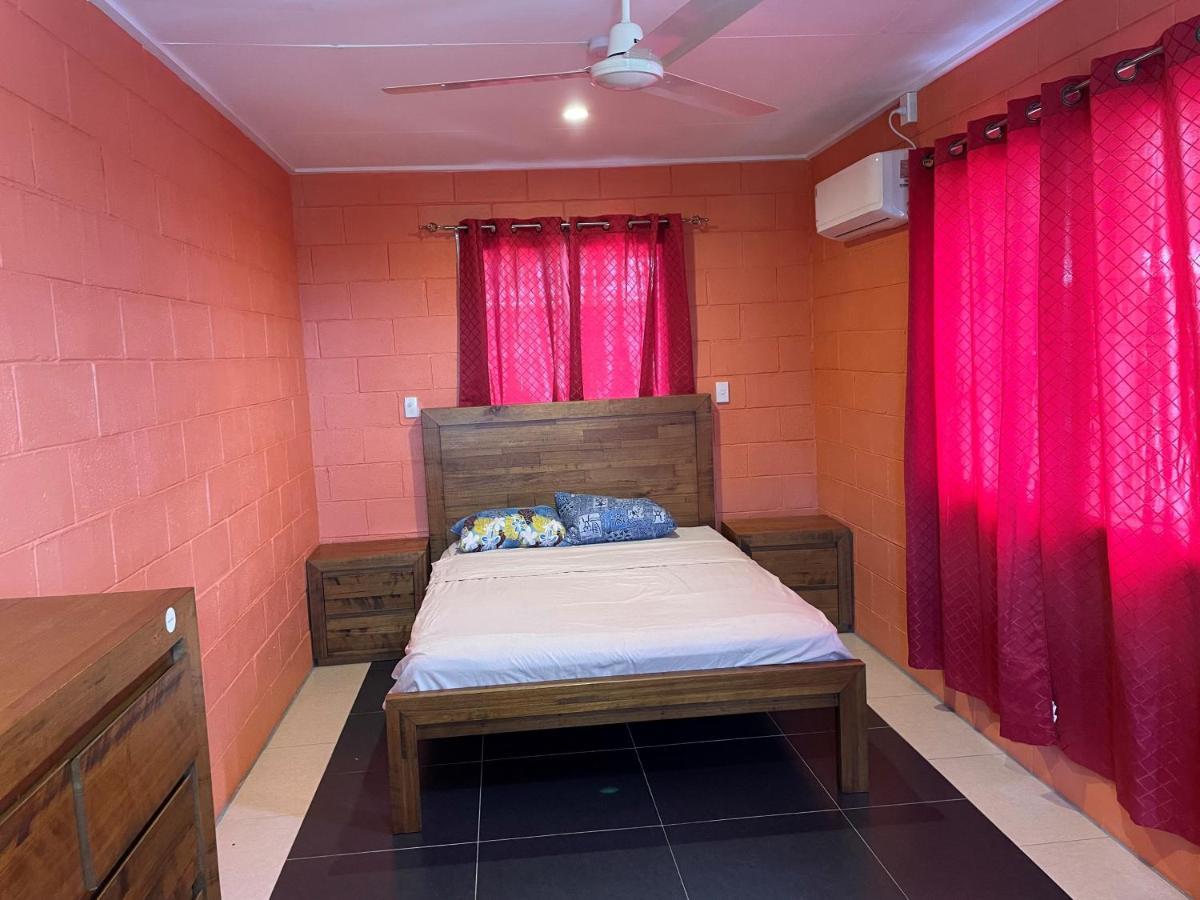 Keris Rental Houses Vaitele Экстерьер фото